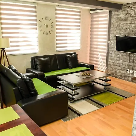 Stan Luka Appartement *